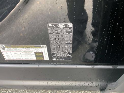 Certified 2026 Land Rover Range Rover Sport SE AWD/4WD image 33