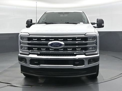 Used 2024 Ford F250 Lariat AWD/4WD image 7