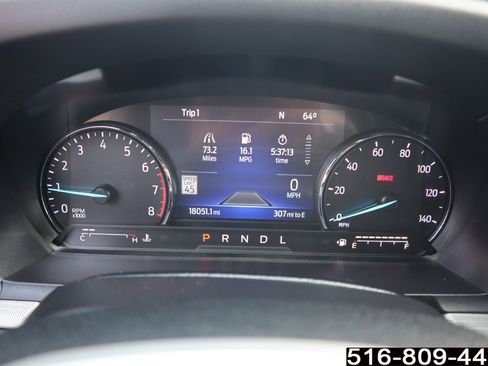 Used 2023 Ford Explorer XLT w/ Equipment Group 202A AWD/4WD image 28
