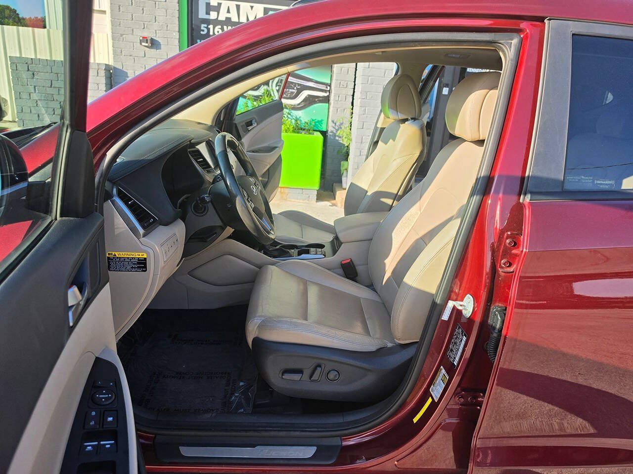 Used 2018 Hyundai Tucson Limited w/ Ultimate Package 02 AWD/4WD image 15