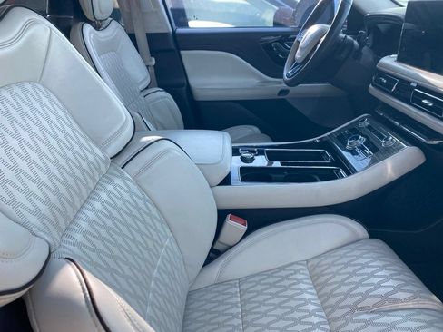 Used 2020 Lincoln Aviator Black Label w/ Dynamic Handling Package AWD/4WD image 8