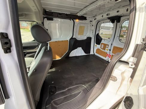Used 2015 Ford Transit Connect XL FWD image 41