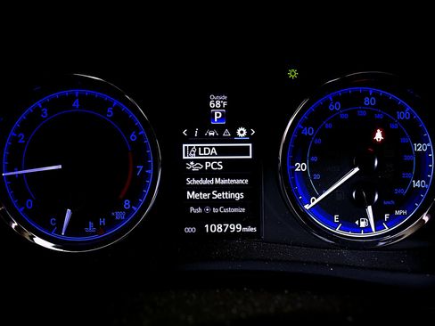 Used 2019 Toyota Corolla SE image 23