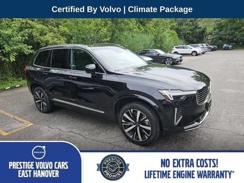 Used 2025 Volvo XC90 B5 Core AWD/4WD image 1