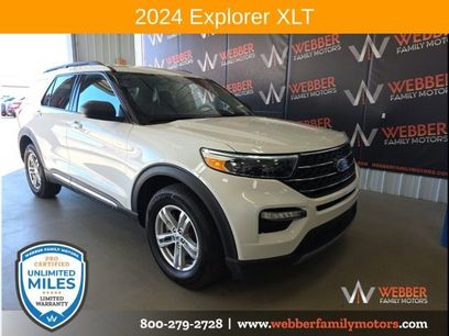 Used 2024 Ford Explorer XLT w/ Equipment Group 202A