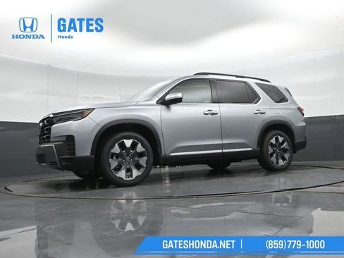New 2026 Honda Pilot Touring image 46