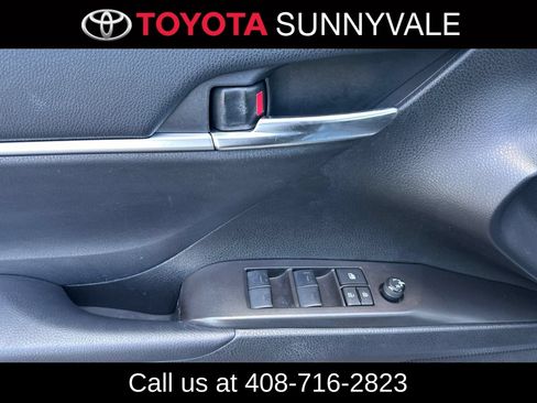 Used 2023 Toyota Camry SE FWD image 15