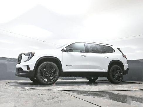 New 2026 GMC Acadia Elevation w/ Black Edition image 48