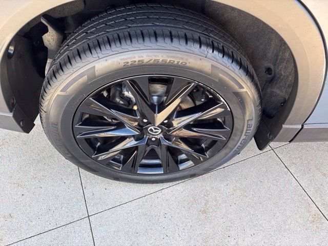 Used 2024 MAZDA CX-5 Carbon Edition AWD/4WD image 10