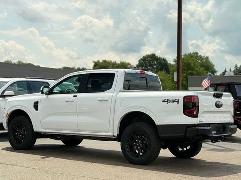 New 2026 Ford Ranger Lariat w/ Black Appearance Package AWD/4WD image 43