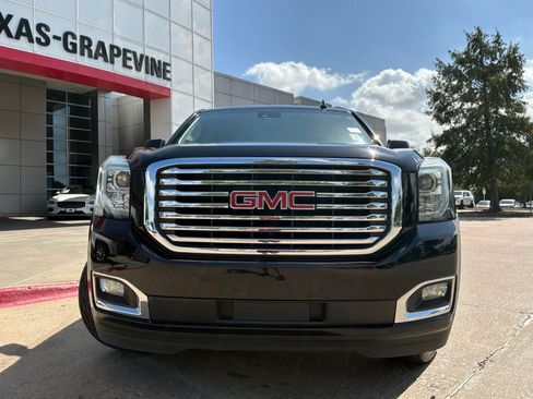 Used 2019 GMC Yukon SLT w/ Premium Edition RWD image 3