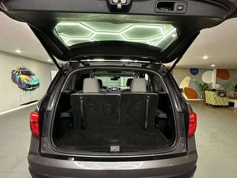 Used 2016 Honda Pilot Touring image 37
