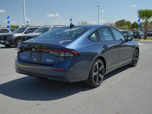 New 2026 Honda Accord SE image 5