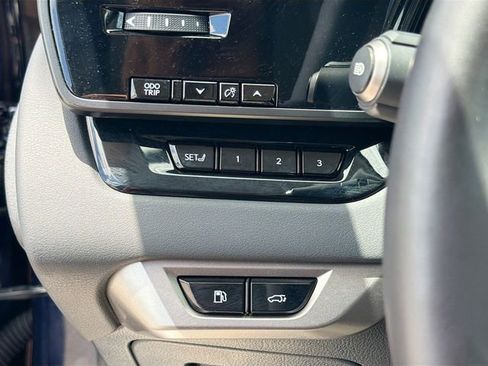 Used 2025 Lexus RX 350 Premium Plus w/ Accessory Package (Z1) FWD image 37
