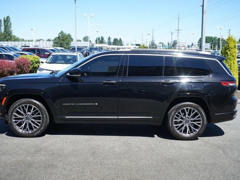 Used 2021 Jeep Grand Cherokee L Summit AWD/4WD image 2