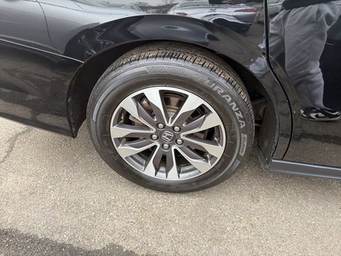 Used 2023 Honda Odyssey EX-L image 5