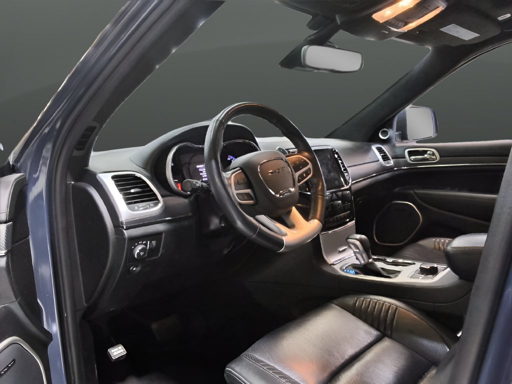 Used 2021 Jeep Grand Cherokee SRT AWD/4WD image 13