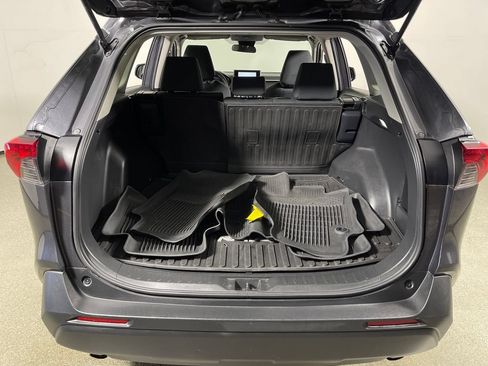Certified 2025 Toyota RAV4 LE FWD image 10