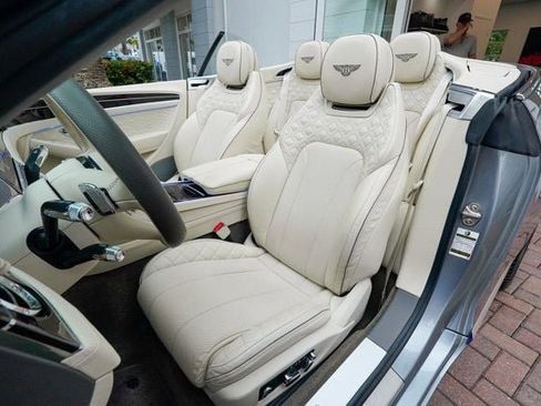 Used 2021 Bentley Continental GT Mulliner image 61