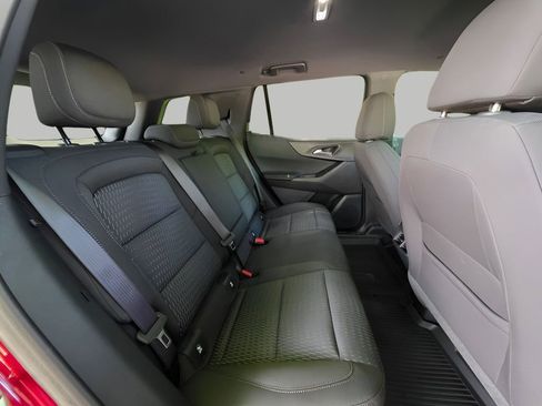 New 2026 Chevrolet Equinox LT w/ Safety and Technology Package AWD/4WD image 7