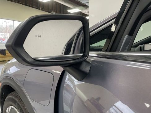 New 2026 Chevrolet Equinox EV LT image 30