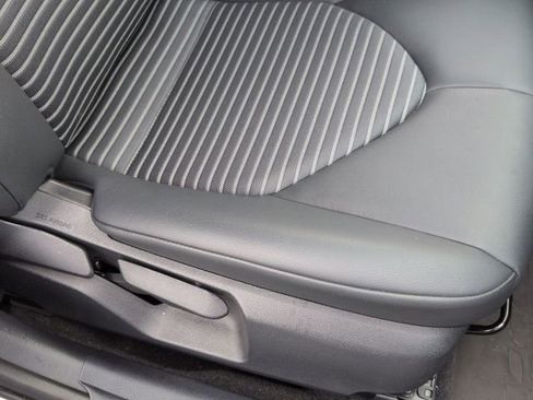 Used 2024 Toyota Camry SE w/ Convenience Package image 42