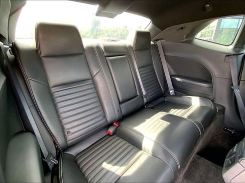 Used 2011 Dodge Challenger R/T RWD image 27
