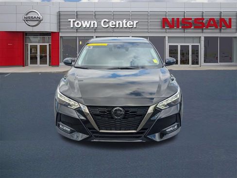 Used 2023 Nissan Sentra SR FWD image 2