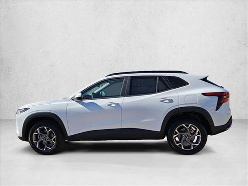 New 2026 Chevrolet Trax LT image 5