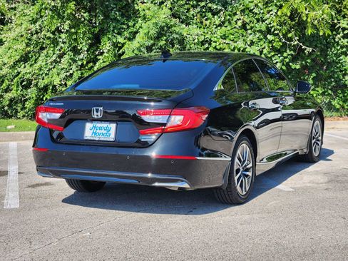 Certified 2019 Honda Accord Touring image 6