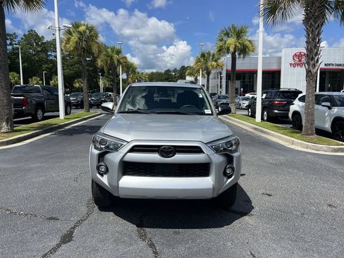 Used 2021 Toyota 4Runner SR5 RWD image 3