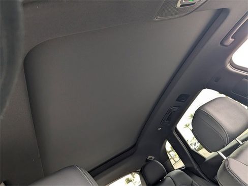 Used 2024 Audi Q5 e Premium Plus image 11