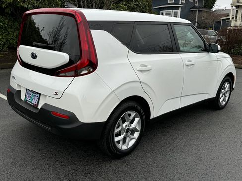 Used 2020 Kia Soul S image 8