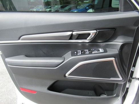 Used 2024 Kia Telluride S w/ S Sunroof Package FWD image 24