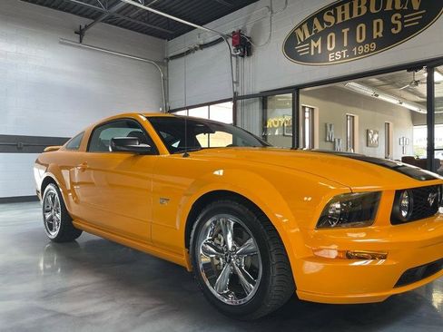 Used 2008 Ford Mustang GT Premium RWD image 8