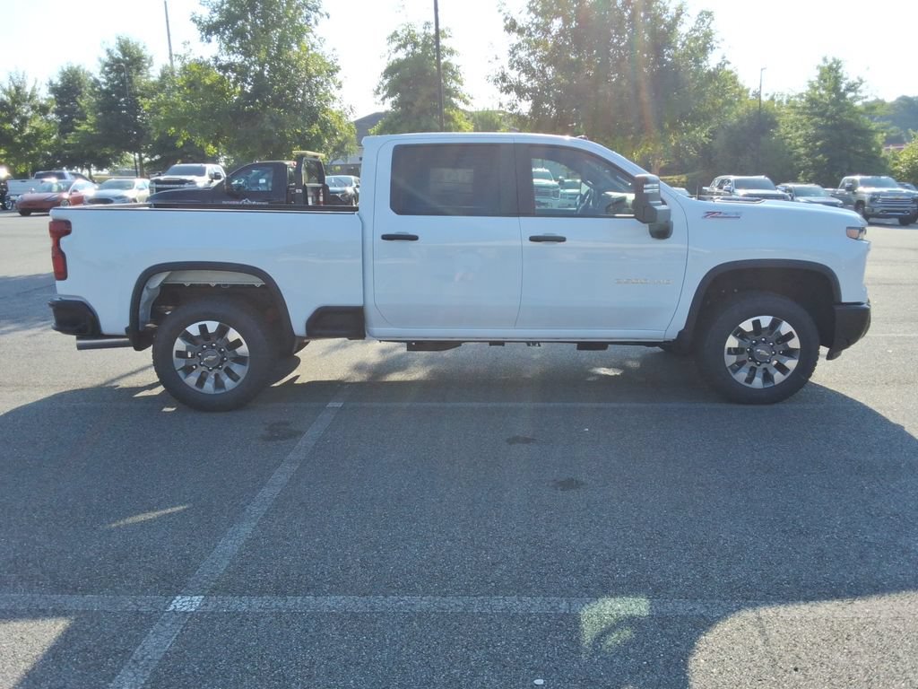 New 2026 Chevrolet Silverado 2500 Custom w/ Custom Value Package AWD/4WD image 4