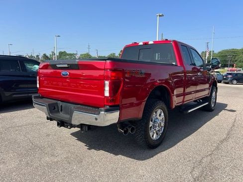 Certified 2022 Ford F350 Lariat w/ Chrome Package AWD/4WD image 3