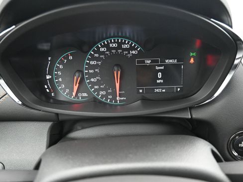 Used 2022 Chevrolet Trax LT w/ Midnight Edition AWD/4WD image 14
