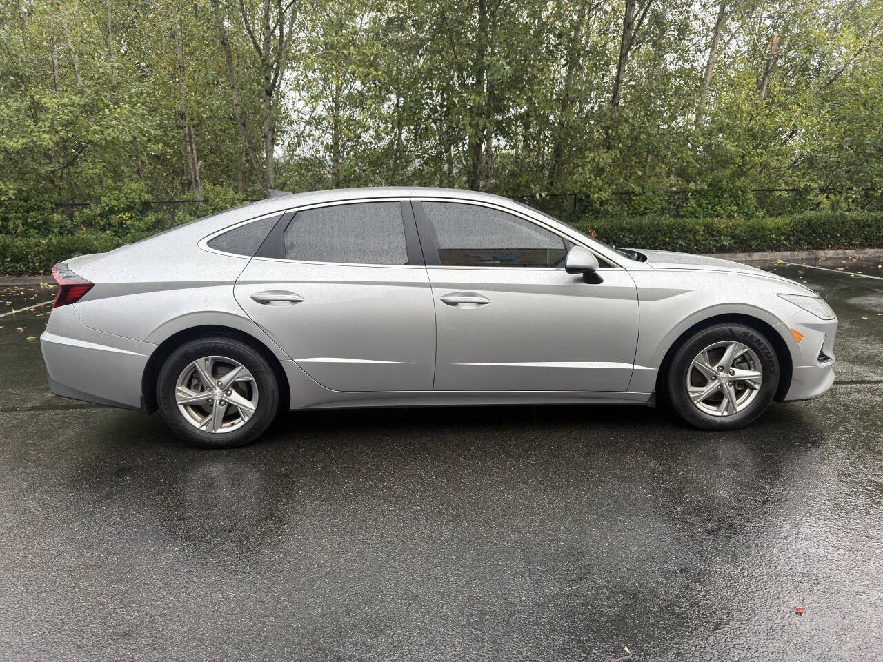 Used 2021 Hyundai Sonata SE FWD image 4