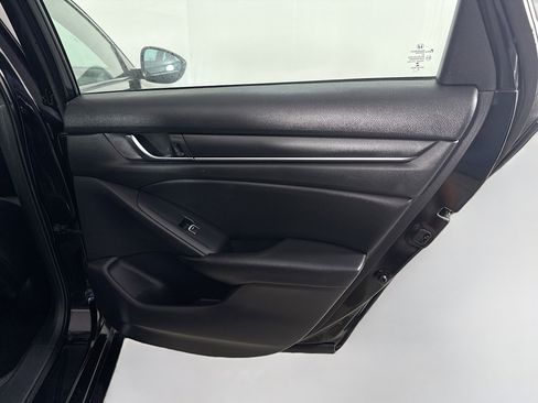 Used 2020 Honda Accord Sport image 28