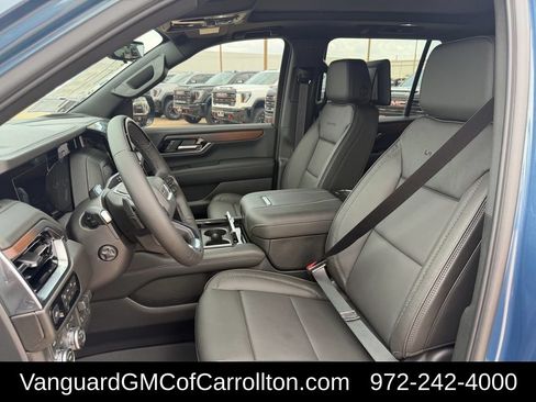 New 2026 GMC Yukon Denali w/ Denali Reserve Package AWD/4WD image 23