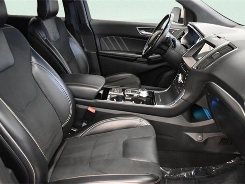 Used 2019 Ford Edge ST w/ Equipment Group 401A image 14