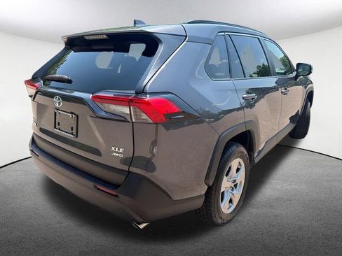 Certified 2022 Toyota RAV4 XLE AWD/4WD image 16