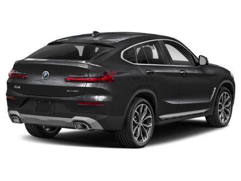 Used 2022 BMW X4 xDrive30i w/ Convenience Package AWD/4WD image 2