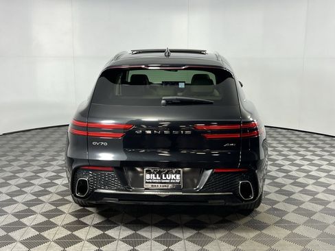 Used 2023 Genesis GV70 2.5T w/ Select Package image 8