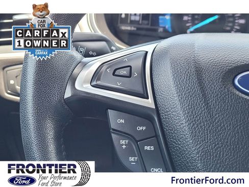 Used 2022 Ford Edge SEL w/ Convenience Package AWD/4WD image 17