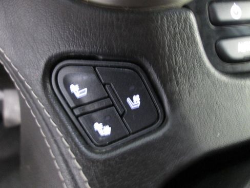 Used 2017 GMC Yukon XL Denali w/ Open Road Package image 20