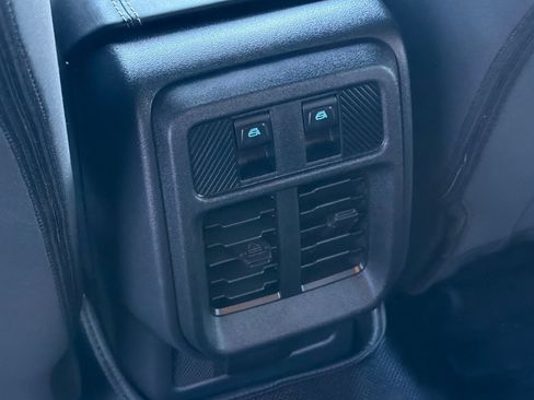 Used 2025 Ford Bronco 4-Door image 16