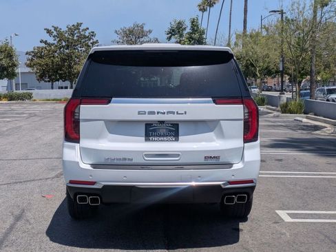 New 2026 GMC Yukon XL Denali w/ Sun & Power Step Package AWD/4WD image 5