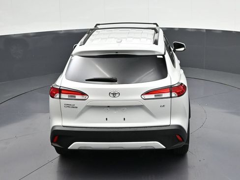 Used 2024 Toyota Corolla Cross LE w/ Moonroof Package FWD image 20
